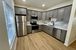 7702 Plantation Cir, Bradenton, FL 34201 - Photo 11