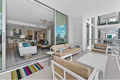 301 Quay Commons #1009, Sarasota, FL 34236 - Photo 7