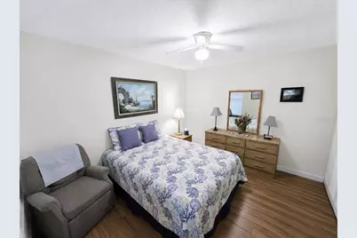 225 Oak Hill Drive #10, Sarasota, FL 34232 - Photo 9