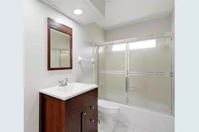 2711 Gulf Gate Drive, Sarasota, FL 34231 - Photo 19
