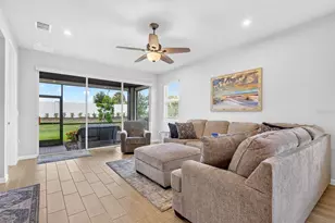 12371 Hearts Ease St, Venice, FL 34293 - Photo 13