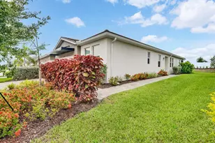 12371 Hearts Ease St, Venice, FL 34293 - Photo 3