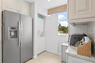 440 Palm Tree Dr, Bradenton, FL 34210 - Photo 17