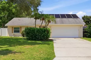 4089 King Richard Dr, Sarasota, FL 34232 - Photo 3