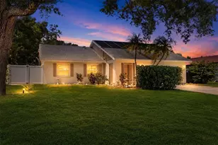 4089 King Richard Dr, Sarasota, FL 34232 - Photo 1