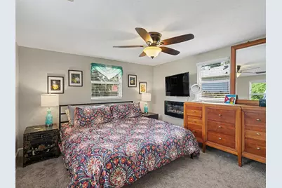 3035 Hillview Street, Sarasota, FL 34239 - Photo 7