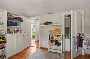 3035 Hillview St, Sarasota, FL 34239 - Photo 11