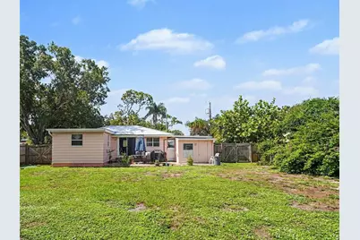 3035 Hillview Street, Sarasota, FL 34239 - Photo 9