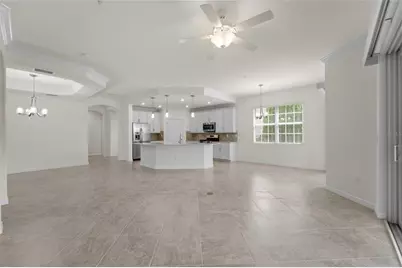 7342 Divot Loop, Lakewood Ranch, FL 34202 - Photo 11