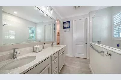 8152 Sternway Road, Sarasota, FL 34240 - Photo 27