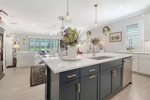 8152 Sternway Rd, Sarasota, FL 34240 - Photo 9
