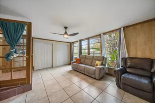 4102 Royal Palm Ave, Sarasota, FL 34234 - Photo 15
