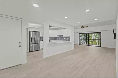 1508 Pelican Cove Road #235, Sarasota, FL 34231 - Photo 3