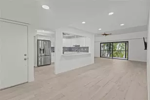 1508 Pelican Cove Rd, Sarasota, FL 34231 - Photo 3