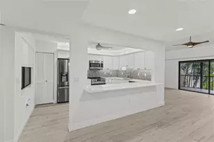 1508 Pelican Cove Rd, Sarasota, FL 34231 - Photo 5
