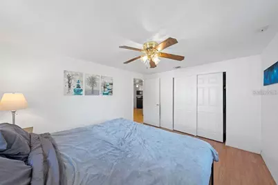 1105 58th Street S, Saint Petersburg, FL 33707 - Photo 21
