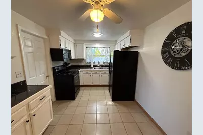 1105 58th Street S, Saint Petersburg, FL 33707 - Photo 11