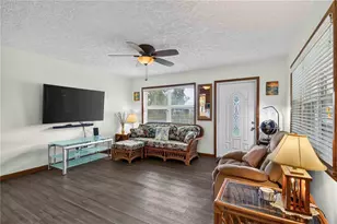 4704 Park Acres Dr, Bradenton, FL 34207 - Photo 3