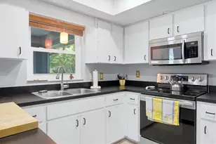 5874 Covington Way, Sarasota, FL 34232 - Photo 21
