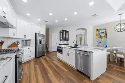 6915 Honeysuckle Trail, Lakewood Ranch, FL 34202 - Photo 15