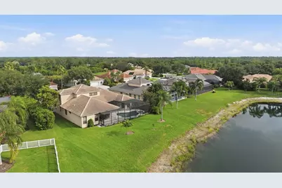 6915 Honeysuckle Trail, Lakewood Ranch, FL 34202 - Photo 55