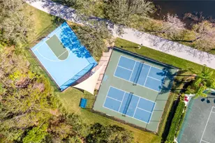 7617 Camminare Dr, Sarasota, FL 34238 - Photo 47