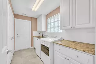 7617 Camminare Dr, Sarasota, FL 34238 - Photo 21