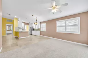7617 Camminare Dr, Sarasota, FL 34238 - Photo 9