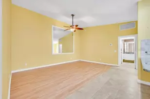 7617 Camminare Dr, Sarasota, FL 34238 - Photo 5