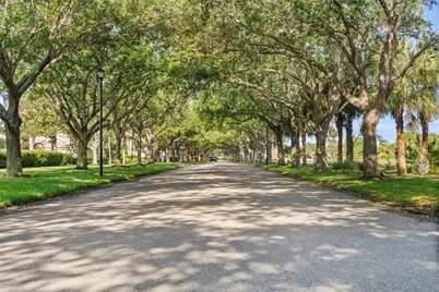 7617 Camminare Drive, Sarasota, FL 34238 - Photo 63