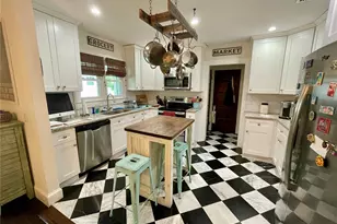 2703 10th Ave W, Bradenton, FL 34205 - Photo 11
