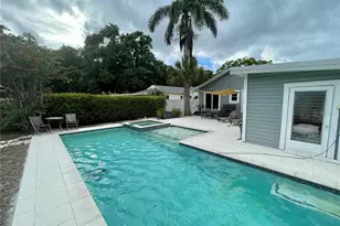 2703 10th Ave W, Bradenton, FL 34205 - Photo 31