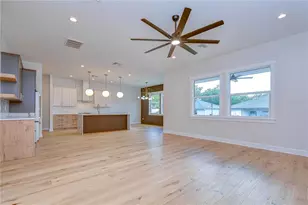 7303 S Fitzgerald St, Tampa, FL 33616 - Photo 19