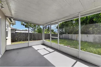 5235 Robin Lane N, Saint Petersburg, FL 33714 - Photo 31