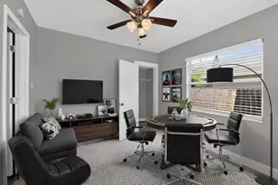 5235 Robin Ln N, Saint Petersburg, FL 33714 - Photo 27