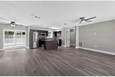 5235 Robin Lane N, Saint Petersburg, FL 33714 - Photo 5