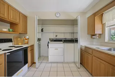 4438 Narraganset Trail #98A, Sarasota, FL 34233 - Photo 11