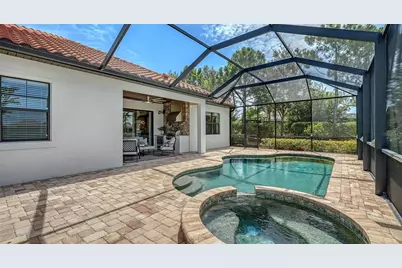 7005 Whittlebury Trail, Lakewood Ranch, FL 34202 - Photo 47