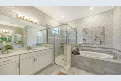 7005 Whittlebury Trail, Lakewood Ranch, FL 34202 - Photo 29