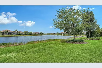 7005 Whittlebury Trail, Lakewood Ranch, FL 34202 - Photo 51