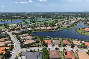 7005 Whittlebury Trl, Lakewood Ranch, FL 34202 - Photo 3