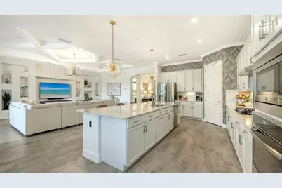 7005 Whittlebury Trail, Lakewood Ranch, FL 34202 - Photo 19