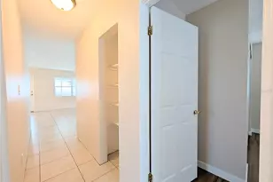 1708 Bayshore Gardens Pkwy, Bradenton, FL 34207 - Photo 23
