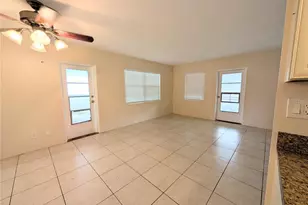 1708 Bayshore Gardens Pkwy, Bradenton, FL 34207 - Photo 7