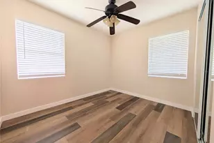 1708 Bayshore Gardens Pkwy, Bradenton, FL 34207 - Photo 21