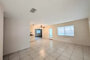 1708 Bayshore Gardens Pkwy, Bradenton, FL 34207 - Photo 19