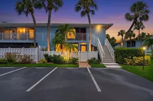 600 Manatee Ave, Bradenton Beach, FL 34217 - Photo 1