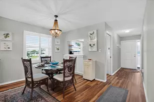600 Manatee Ave, Holmes Beach, FL 34217 - Photo 9