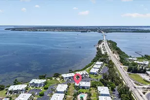 600 Manatee Ave, Holmes Beach, FL 34217 - Photo 51