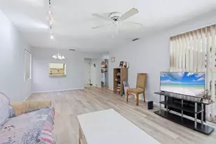 5063 Village Gardens Dr, Sarasota, FL 34234 - Photo 9